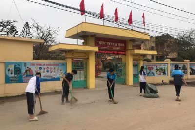 ✨✨☘️ THẦY TRÒ TRƯỜNG THCS NAM PHONG VỆ SINH LÀM ĐẸP CẢNH QUAN ĐỂ HƯỞNG ỨNG NGÀY HỘI NON SÔNG (15/3/2026) – BẦU CỬ QUỐC HỘI KHÓA XVI VÀ HỘI ĐỒNG NHÂN DÂN CÁC CẤP NHIỆM KỲ 2026-2031 ☘️✨✨