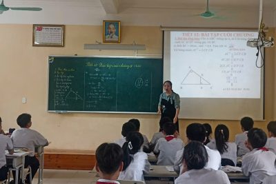 SINH HOẠT CHUYÊN MÔN THEO HƯỚNG NGHIÊN CỨU BÀI HỌC CỦA TỔ KHOA HỌC TỰ NHIÊN